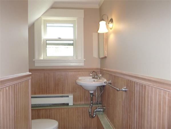 16 Davidson Road Worcester, MA 01605 - Photo 8 of 29 Gallery Image 8