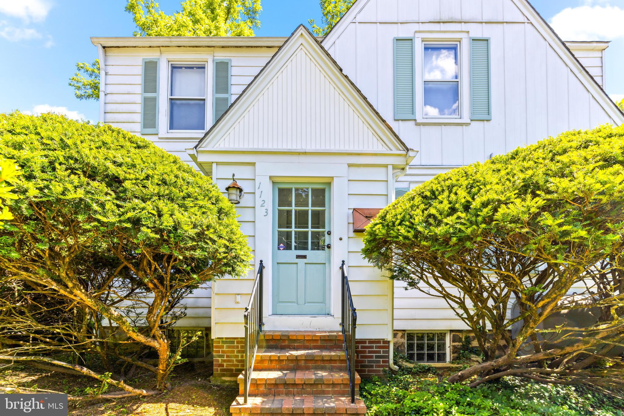 1123 Bellemore Road Baltimore, MD 21210 - Photo 2 of 45