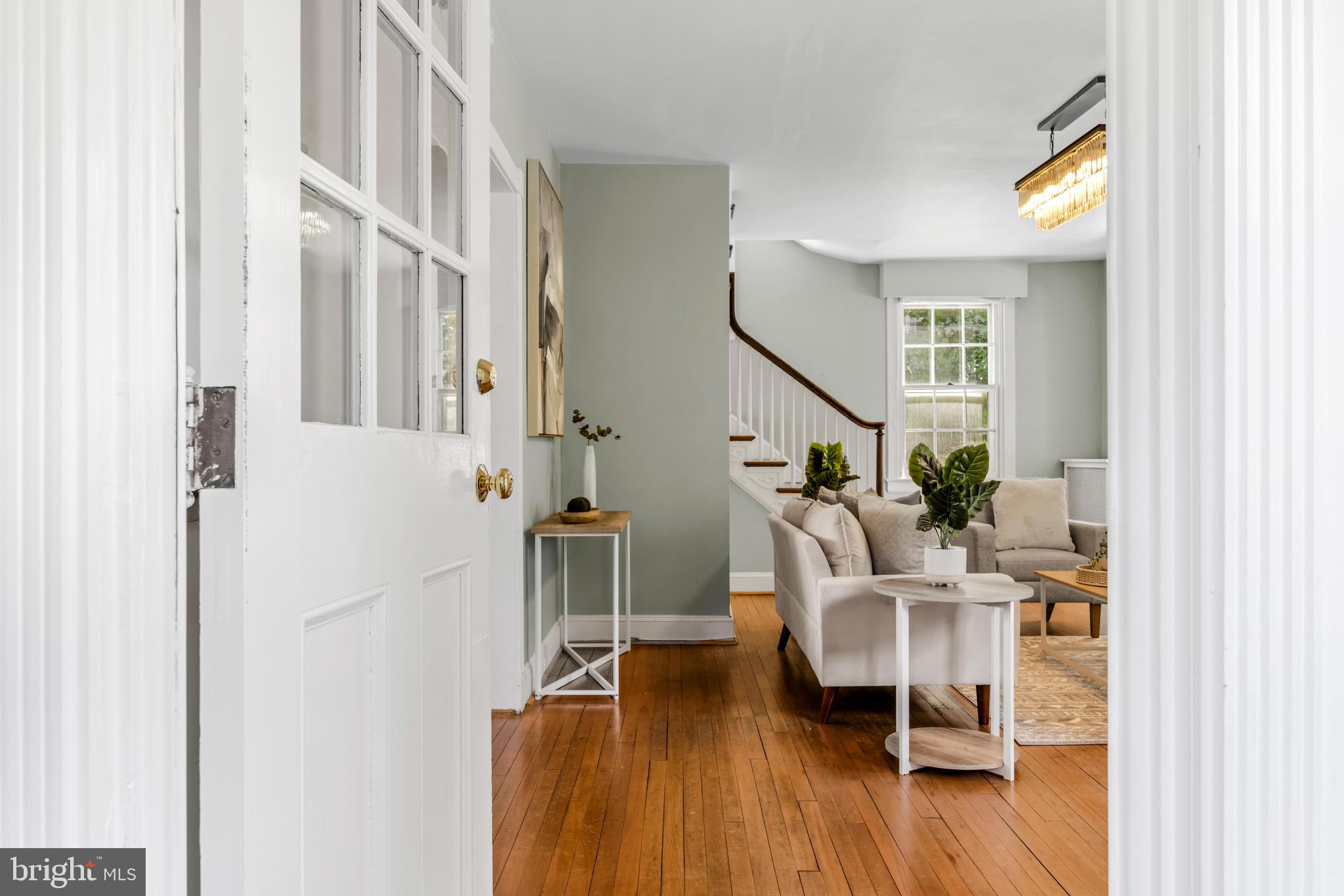 1123 Bellemore Road Baltimore, MD 21210 - Photo 3 of 45
