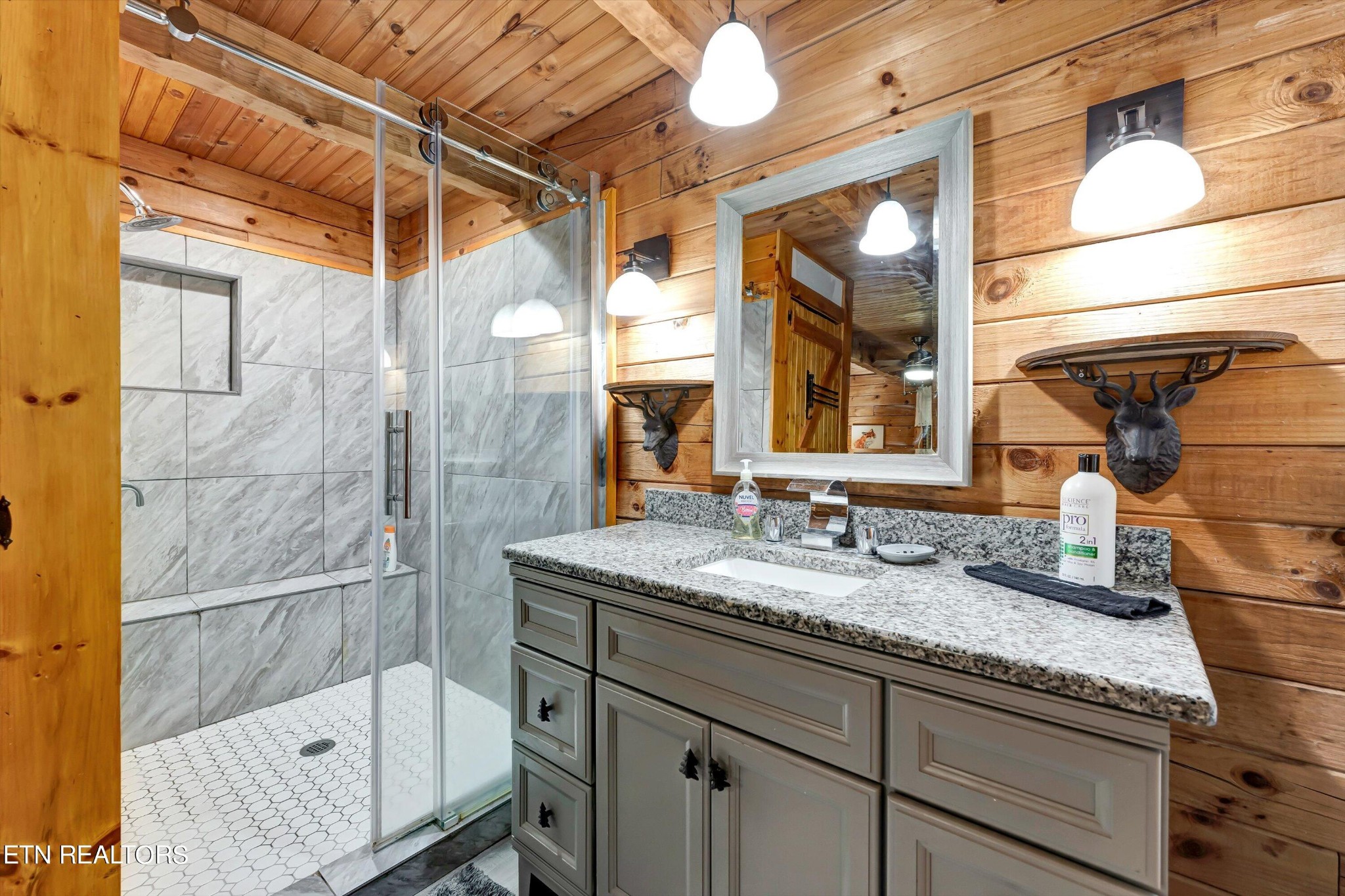 1748 Ridgecrest Drive Sevierville, TN 37876 - Photo 16 of 22