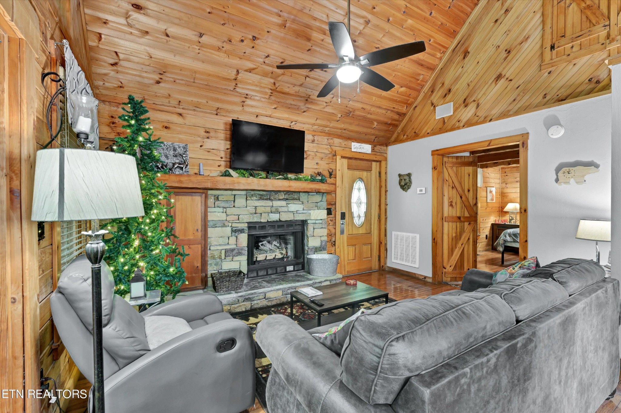 1748 Ridgecrest Drive Sevierville, TN 37876 - Photo 7 of 22