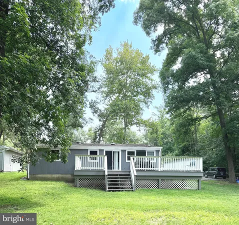 $4,000 | 9101 Wildwood Street, Lorton, VA 22079