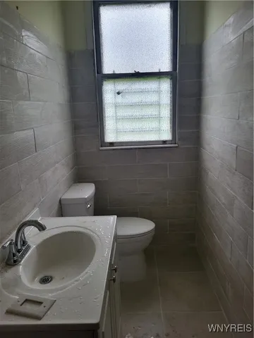 $1,400 | 1119 Sycamore Street, Buffalo, NY 14212