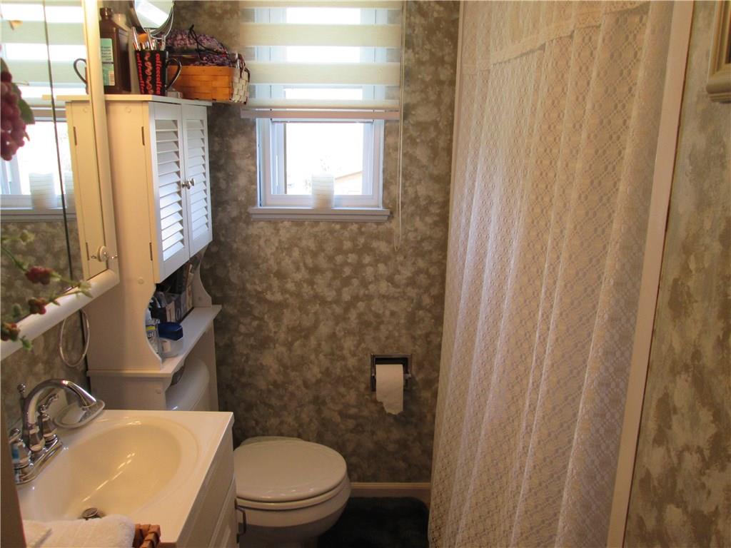 516 Sceneridge Road Liberty, PA 15133 - Photo 12 of 19 Gallery Image 12