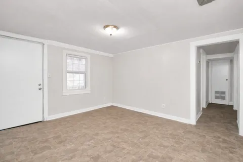 $275,000 | 1433 Scharpe Street, Houston, TX 77023