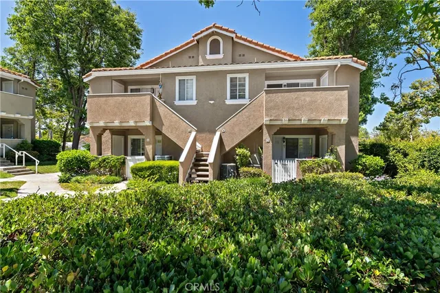 $490,000 | 9 Vía Cresta, Rancho Santa Margarita, CA 92688