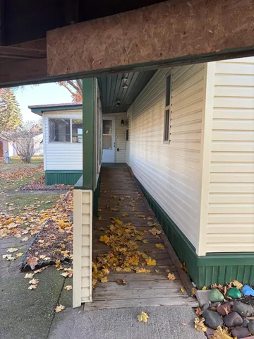 $110,000 | 2130 White Pine Drive, Cambridge, MN 55008