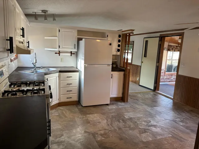 $110,000 | 2130 White Pine Drive, Cambridge, MN 55008