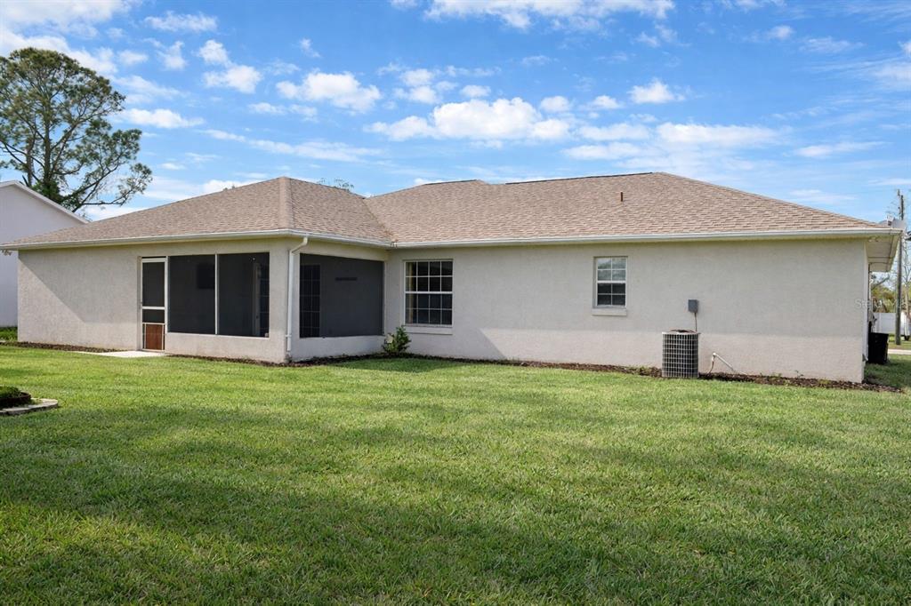 3 Burne Place Palm Coast, FL 32137 - Photo 3 of 34