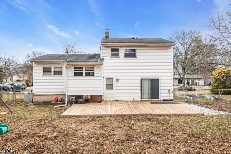 40 Drake Road Somerset, NJ 08873 - Photo 18 of 23