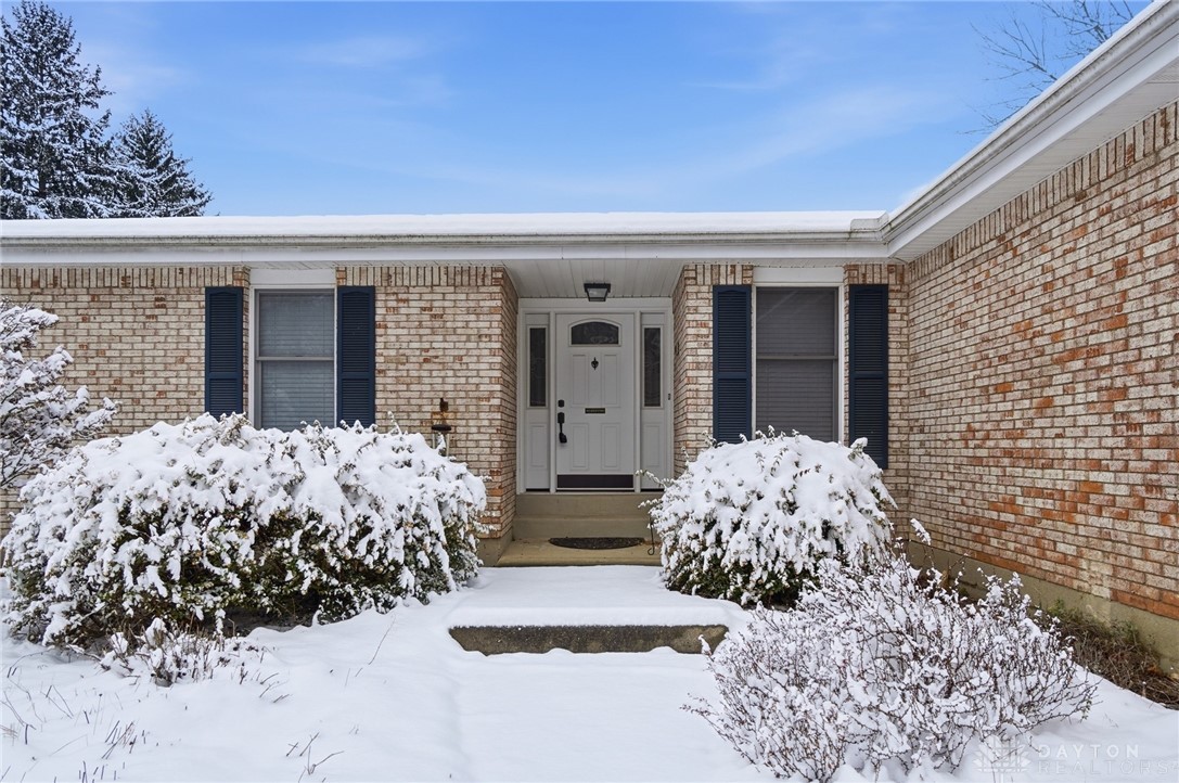 2763 Ferry Road Bellbrook, OH 45305 - Photo 3 of 52
