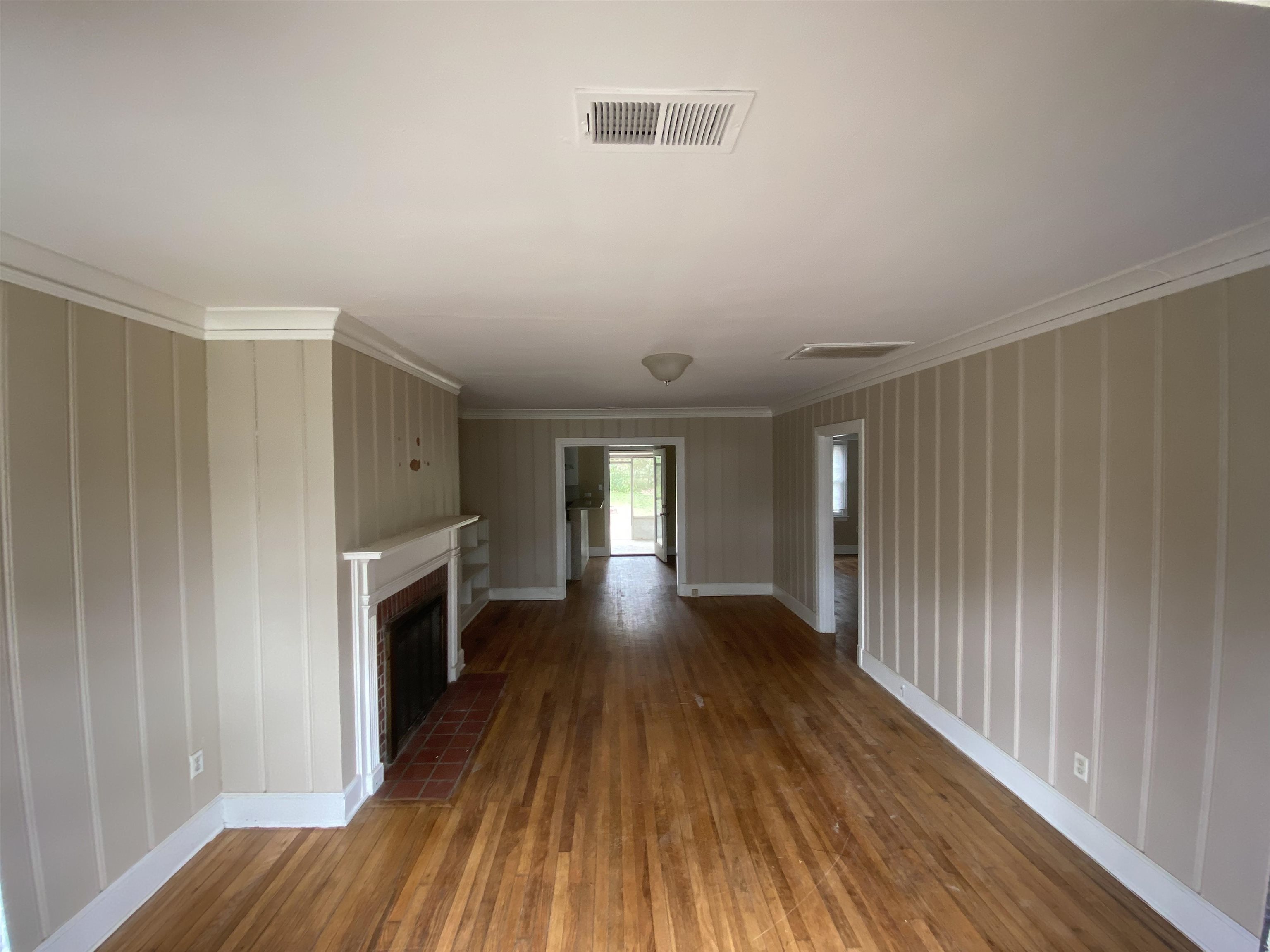 648 Loeb Street Memphis, TN 38111 - Photo 2 of 18