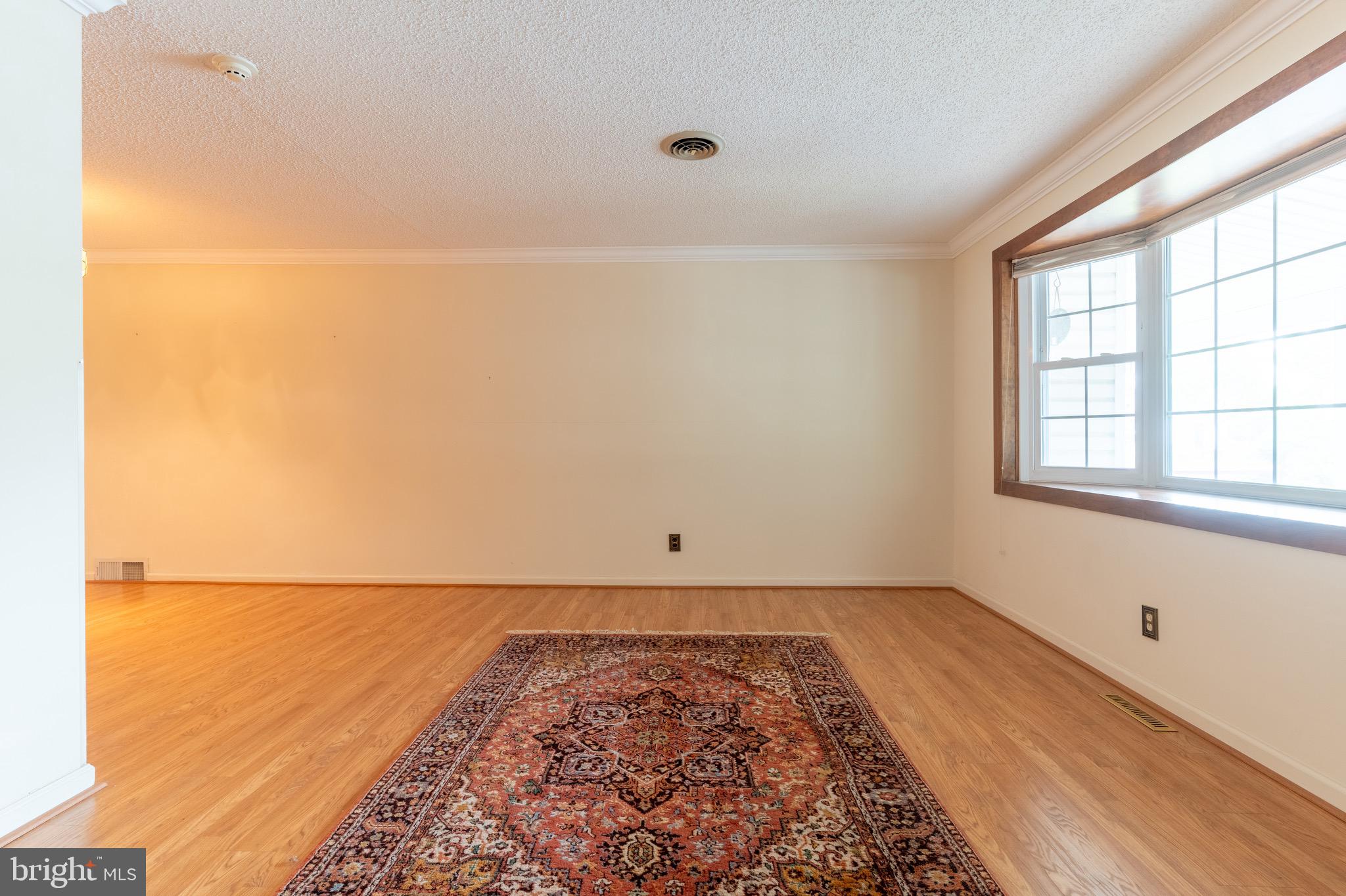 13032 Worthington Road Philadelphia, PA 19116 - Photo 16 of 33