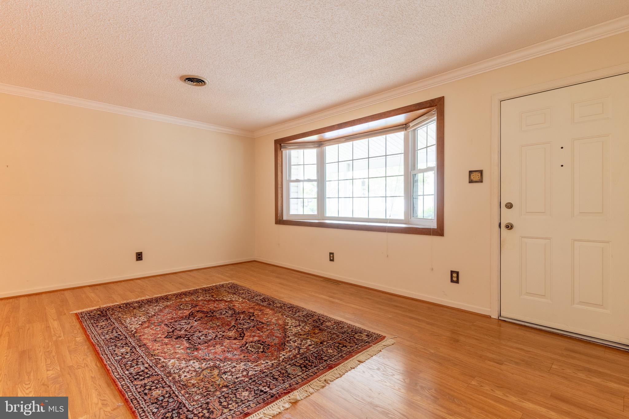 13032 Worthington Road Philadelphia, PA 19116 - Photo 17 of 33