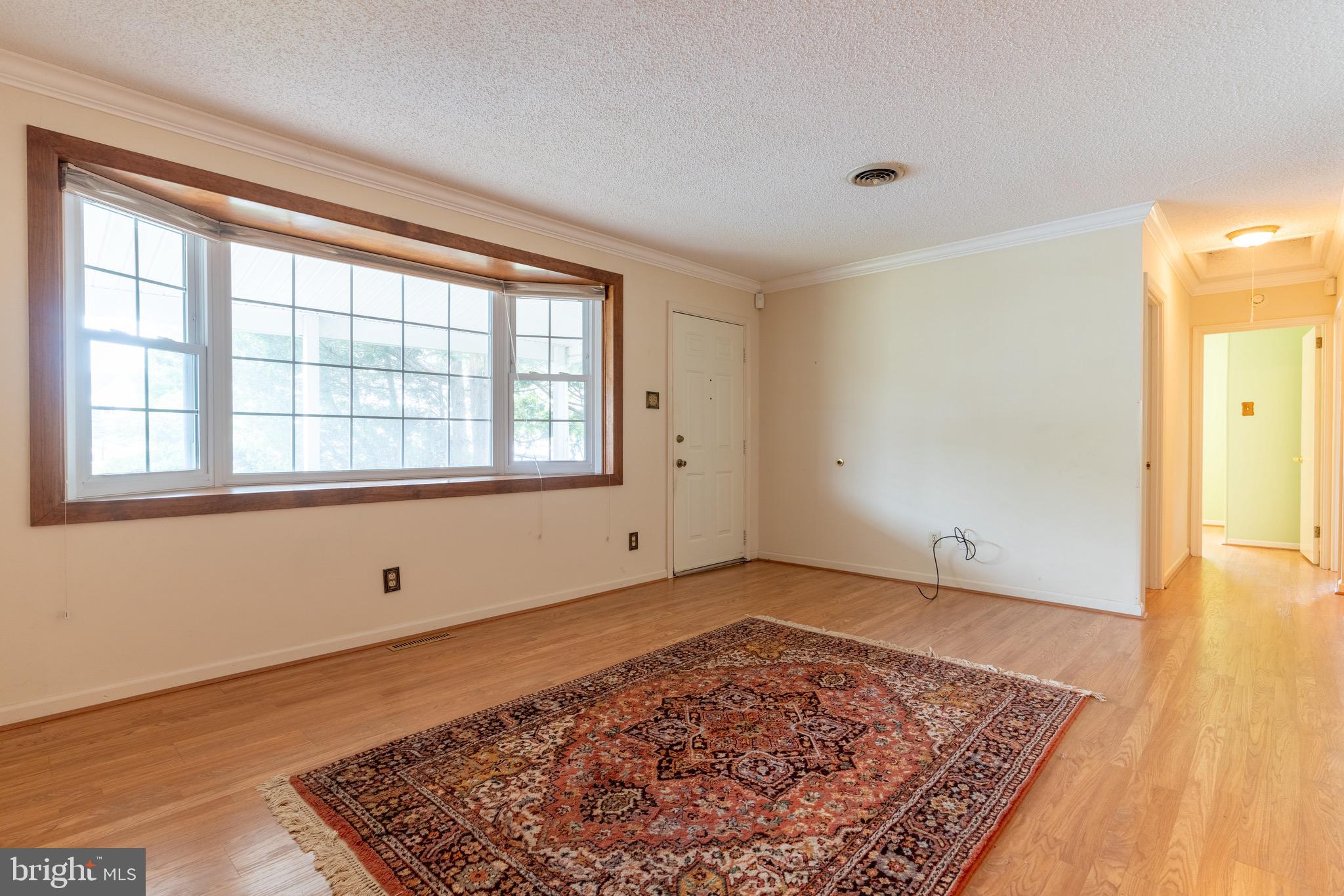 13032 Worthington Road Philadelphia, PA 19116 - Photo 18 of 33