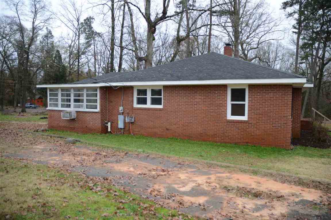 1907 Airline Road Anderson, SC 29624 - Photo 2 of 16