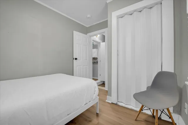 $137,000 | 382 West Hayes Avenue, Hazel Park, MI 48030