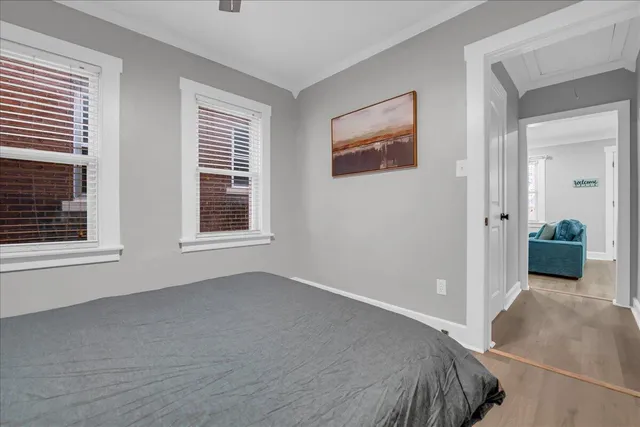 $137,000 | 382 West Hayes Avenue, Hazel Park, MI 48030