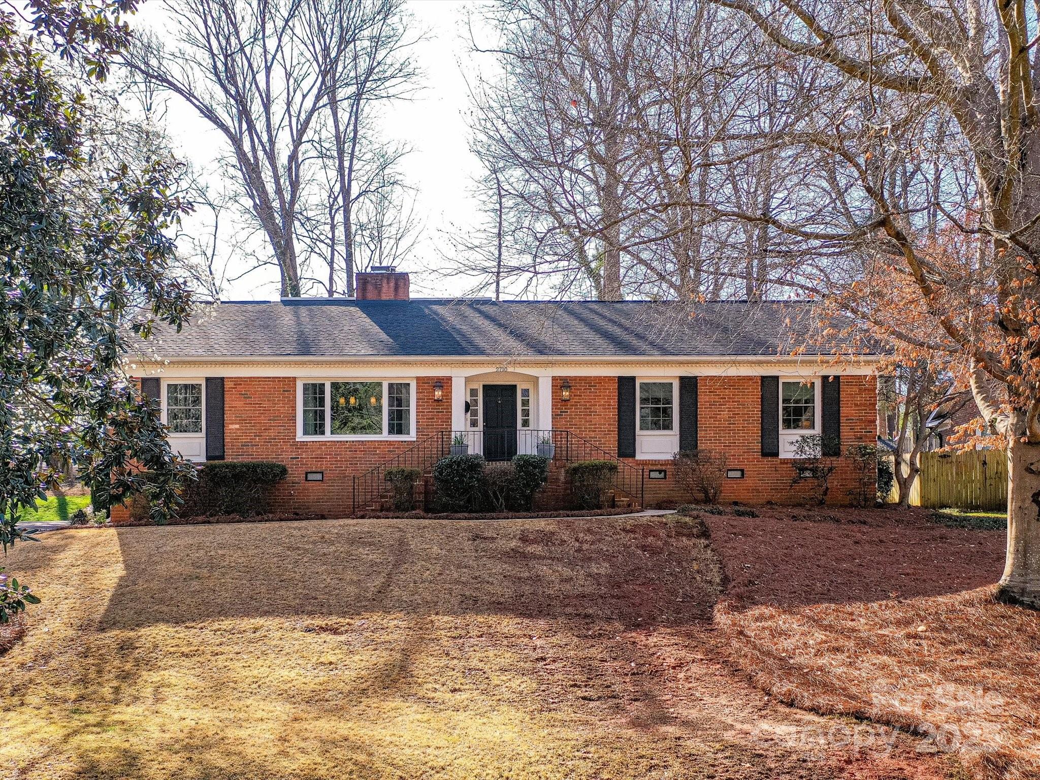 2710 Goneaway Road Charlotte, NC 28210 - Photo 1 of 47 Gallery Image 1