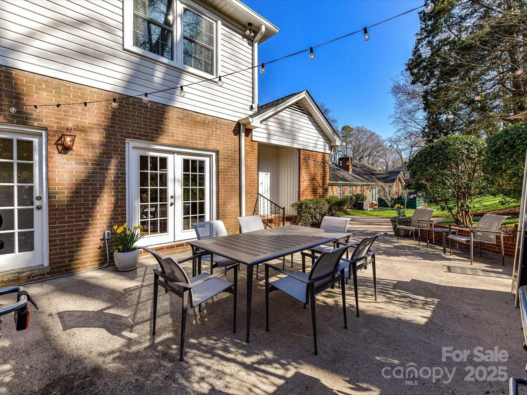 2710 Goneaway Road Charlotte, NC 28210 - Photo 40 of 47 Gallery Image 40
