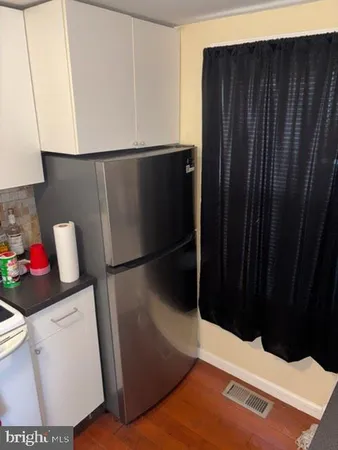 $1,400 | 137 East High Street, Unit A, Clayton, NJ 08312