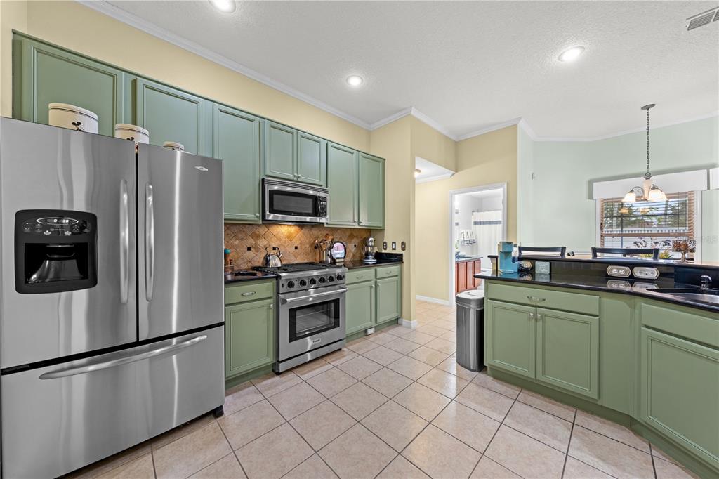 3110 Keystone Pointe Court St. Cloud, FL 34772 - Photo 7 of 46