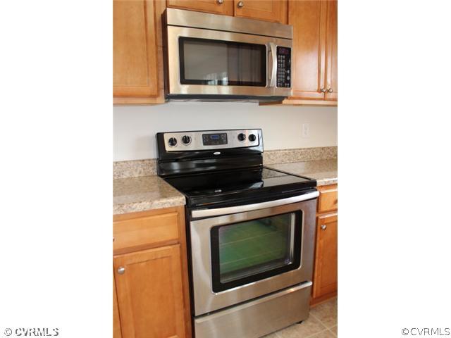 7576 Rolling Hill Road Hopewell, VA 23860 - Photo 8 of 24 Cafeteria/Kitchen