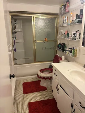 $549,900 | 52 Bicentennial Way, North Providence, RI 02911