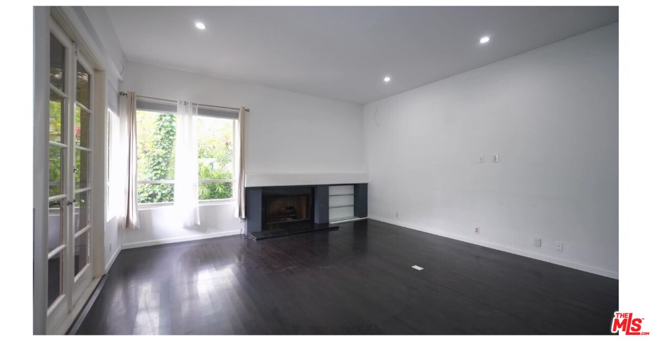 1833 Roscomare Road Los Angeles, CA 90077 - Photo 2 of 6