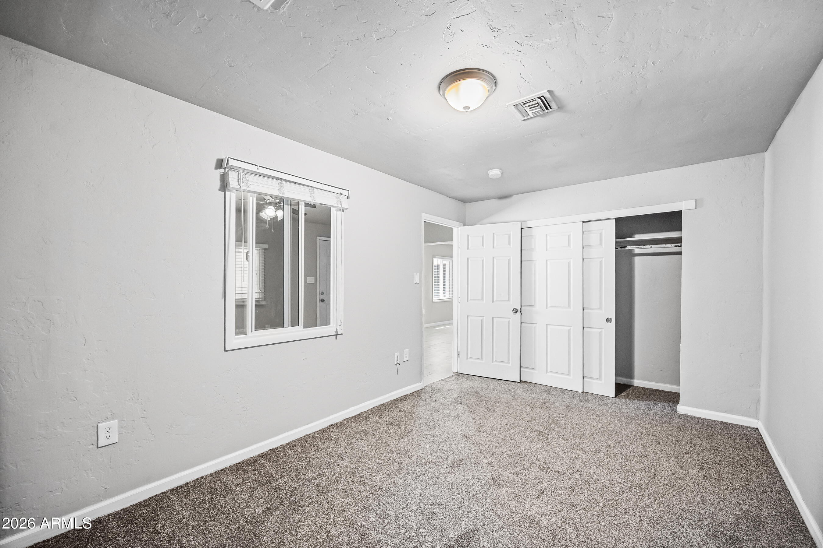 1724 West Thomas Road Phoenix, AZ 85015 - Photo 25 of 31 Casita bedroom