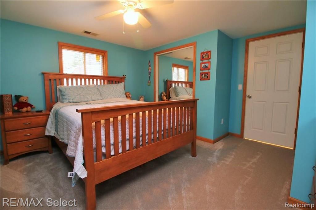 4281 Calkins Road Flint, MI 48532 - Photo 21 of 23