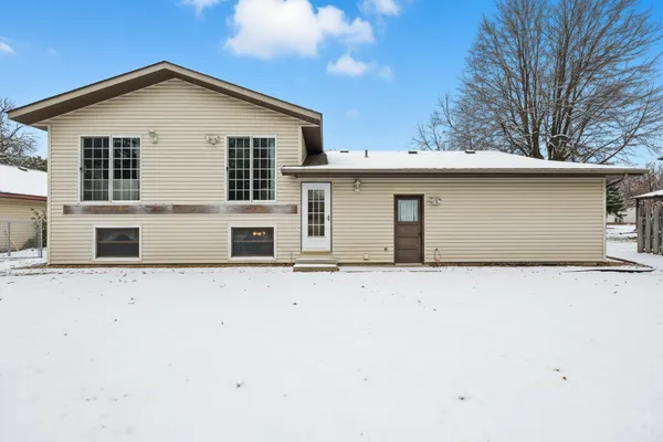 $324,900 | 1508 Prairie Hill Road, St. Cloud, MN 56301