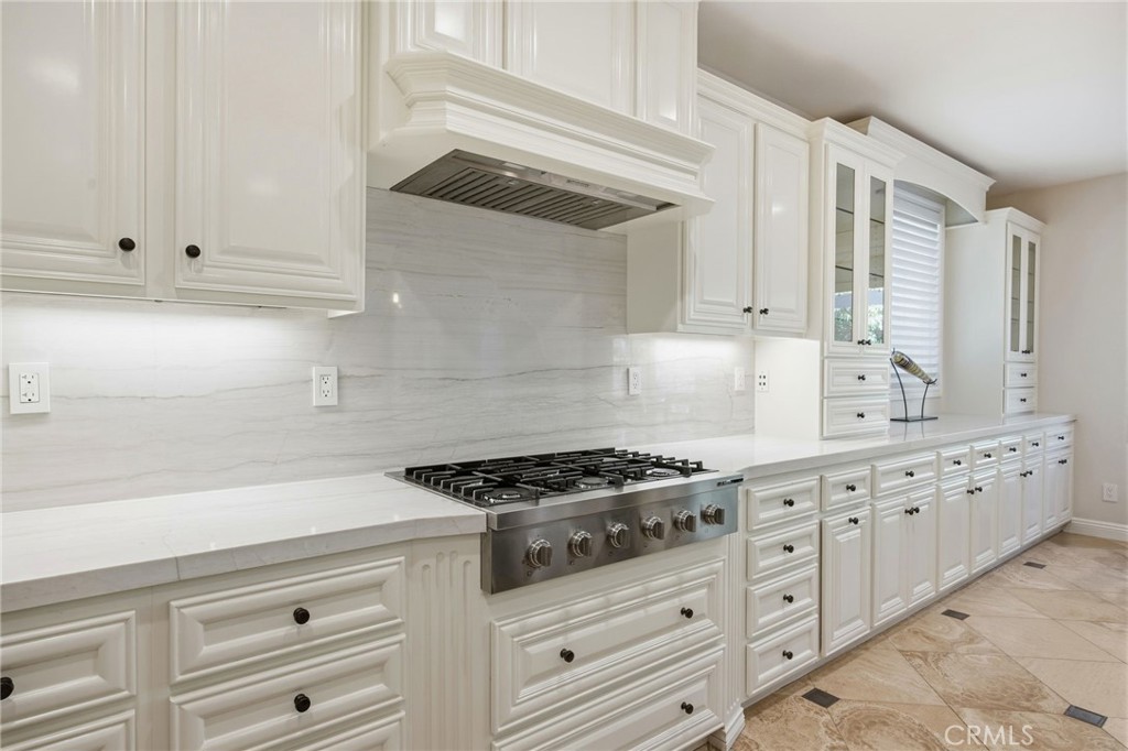 2761 East Stearns Street Brea, CA 92821 - Photo 3 of 32