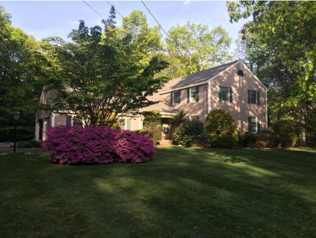 4 Indian Ridge Road Atkinson, NH 03811 - Photo 2 of 35 Gallery Image 2