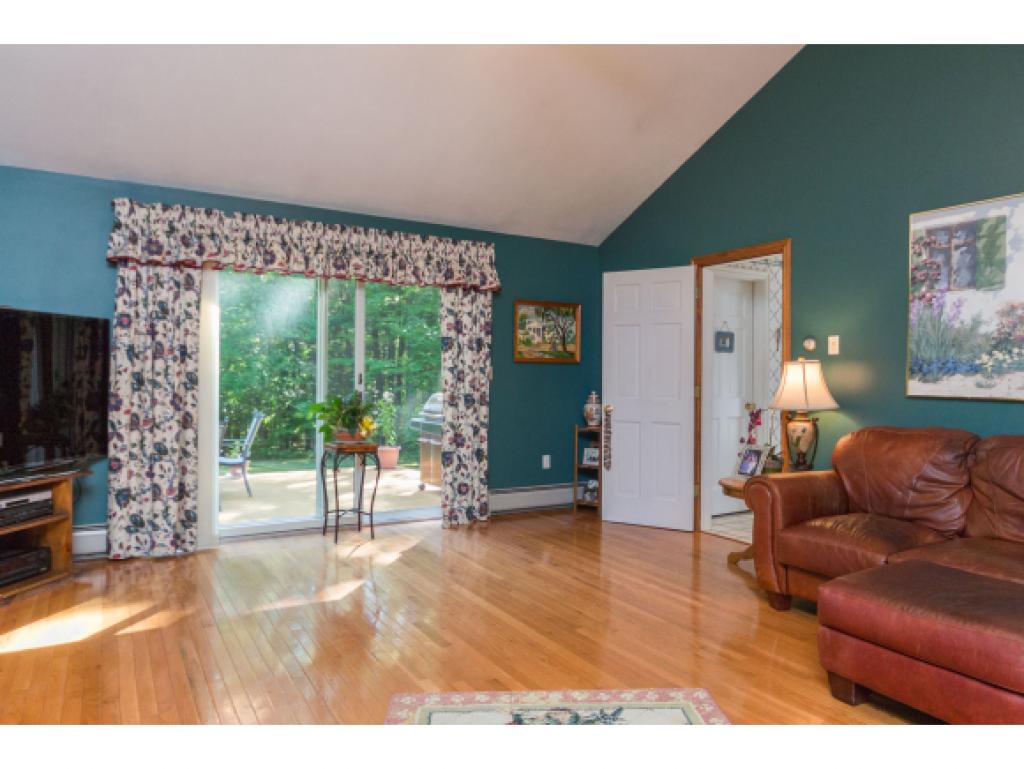 4 Indian Ridge Road Atkinson, NH 03811 - Photo 12 of 35 Gallery Image 12