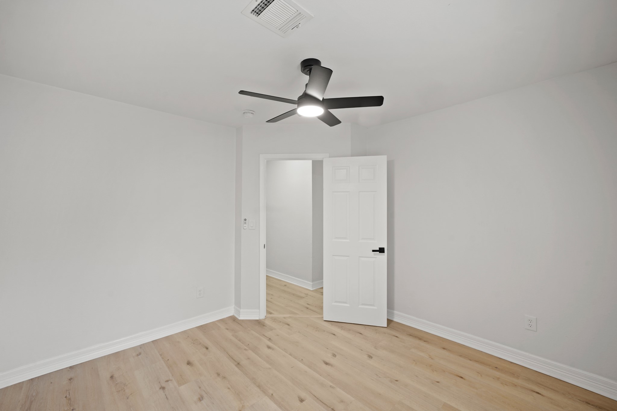 3501 Farmer Street Houston, TX 77020 - Photo 22 of 27