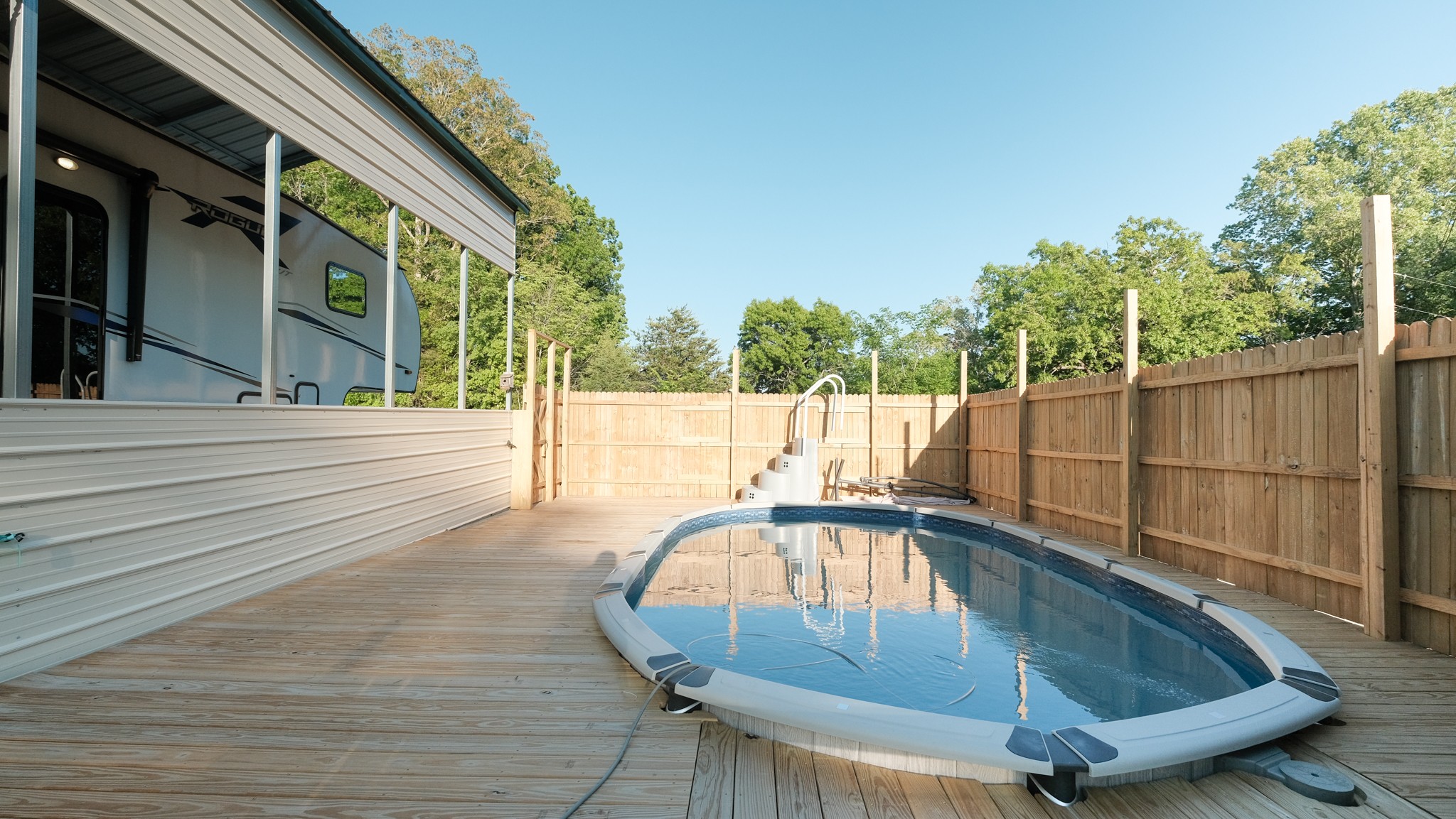 601 Pumpkin Ridge Road Dover, TN 37058 - Photo 45 of 50 a view of roof deck with patio