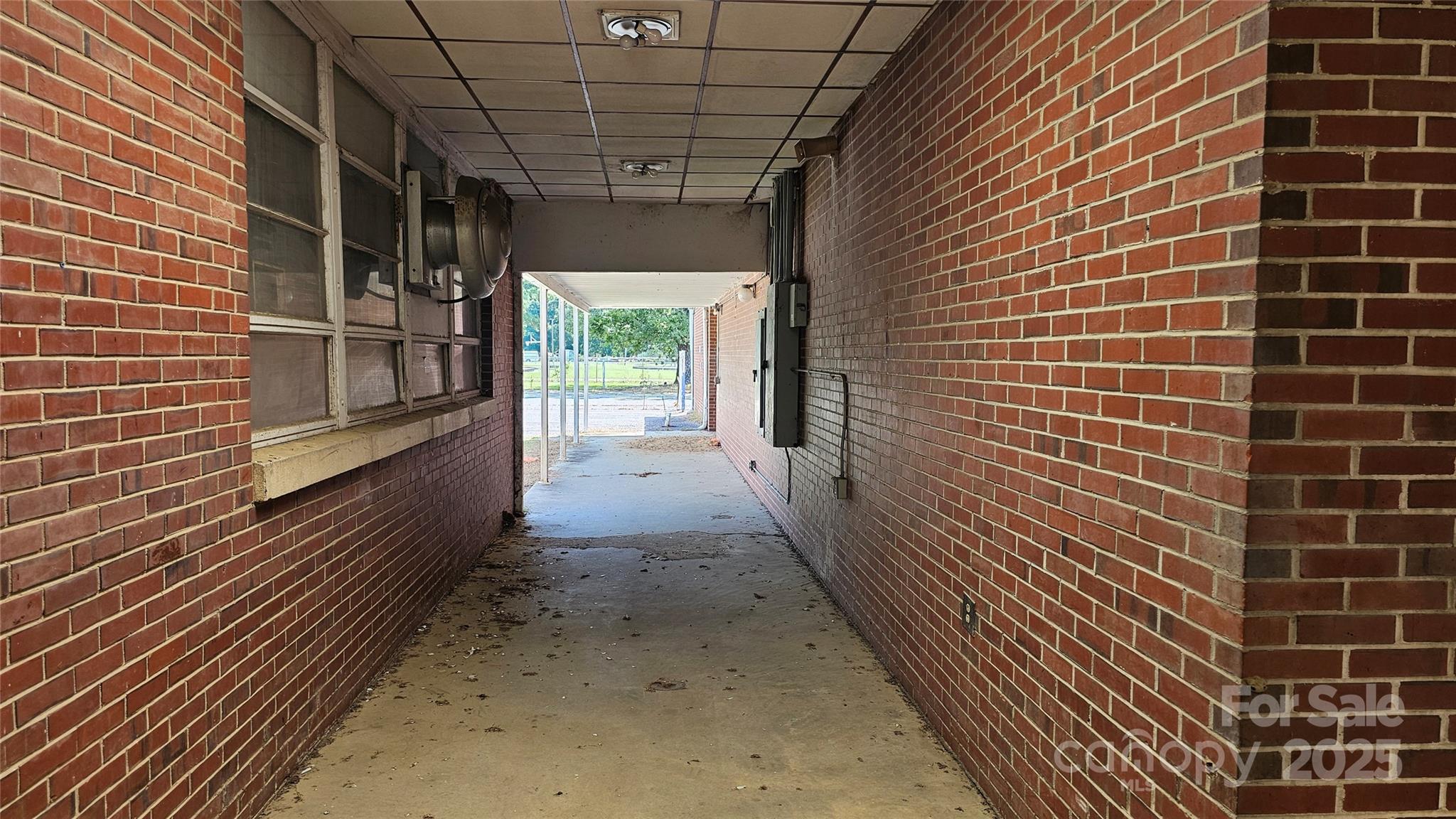 901 South 9th Avenue Dillon, SC 29536 - Photo 13 of 36