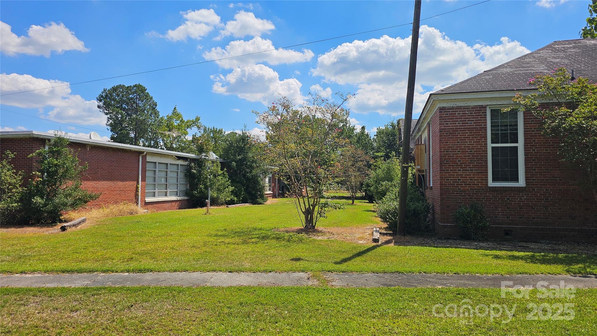 901 South 9th Avenue Dillon, SC 29536 - Photo 20 of 36