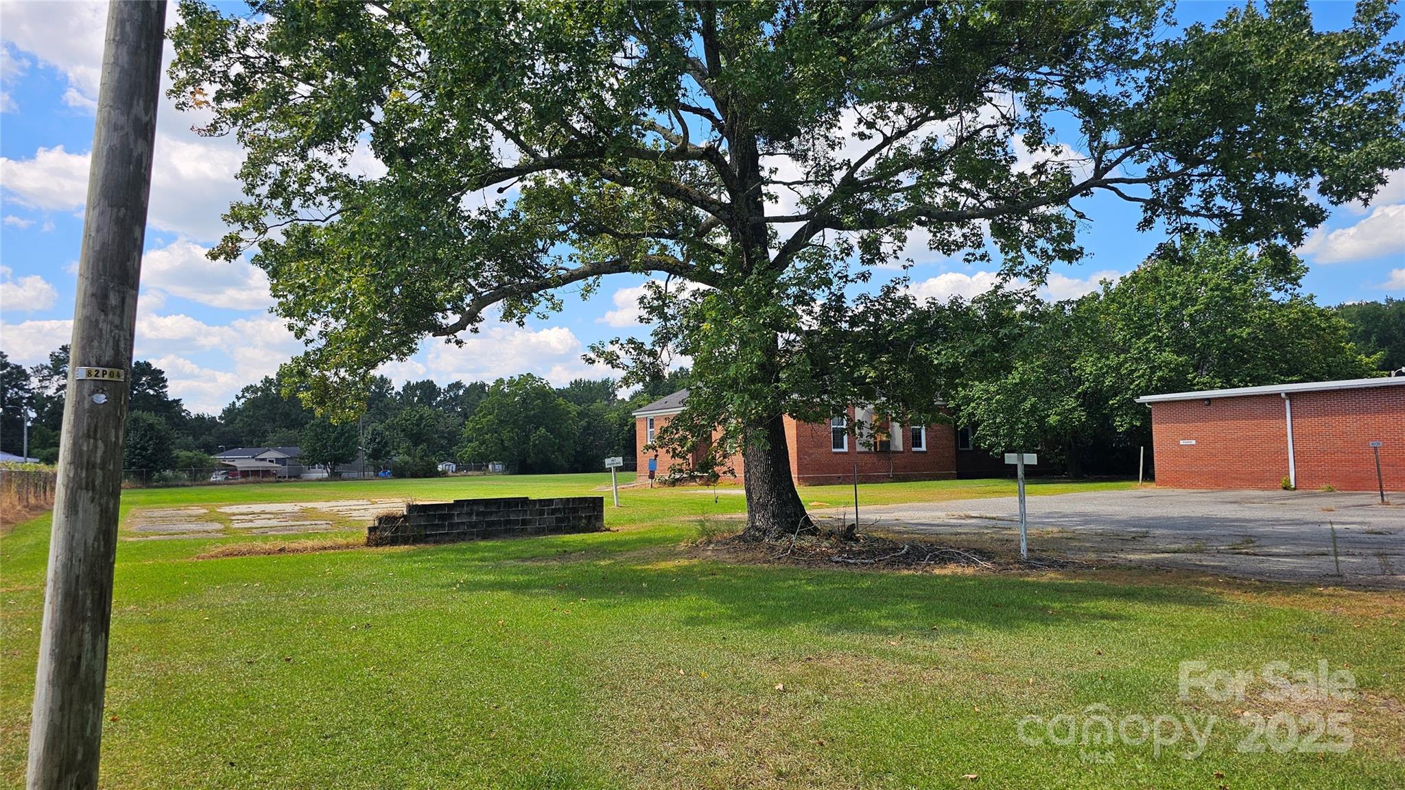 901 South 9th Avenue Dillon, SC 29536 - Photo 8 of 36