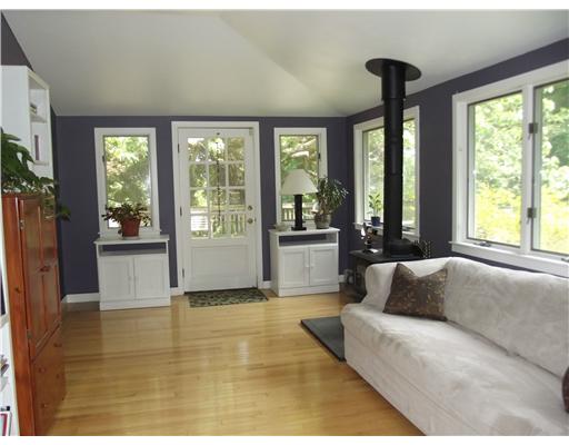 23 Champlin Road North Kingstown, RI 02874 - Photo 7 of 20 Den/Family/Great Room.
