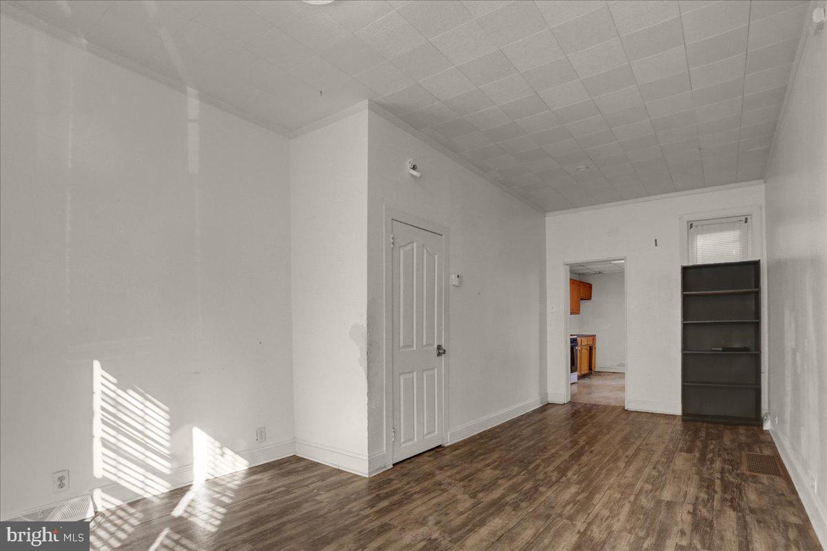 913 Robeson Street Reading, PA 19604 - Photo 6 of 25 Gallery Image 6