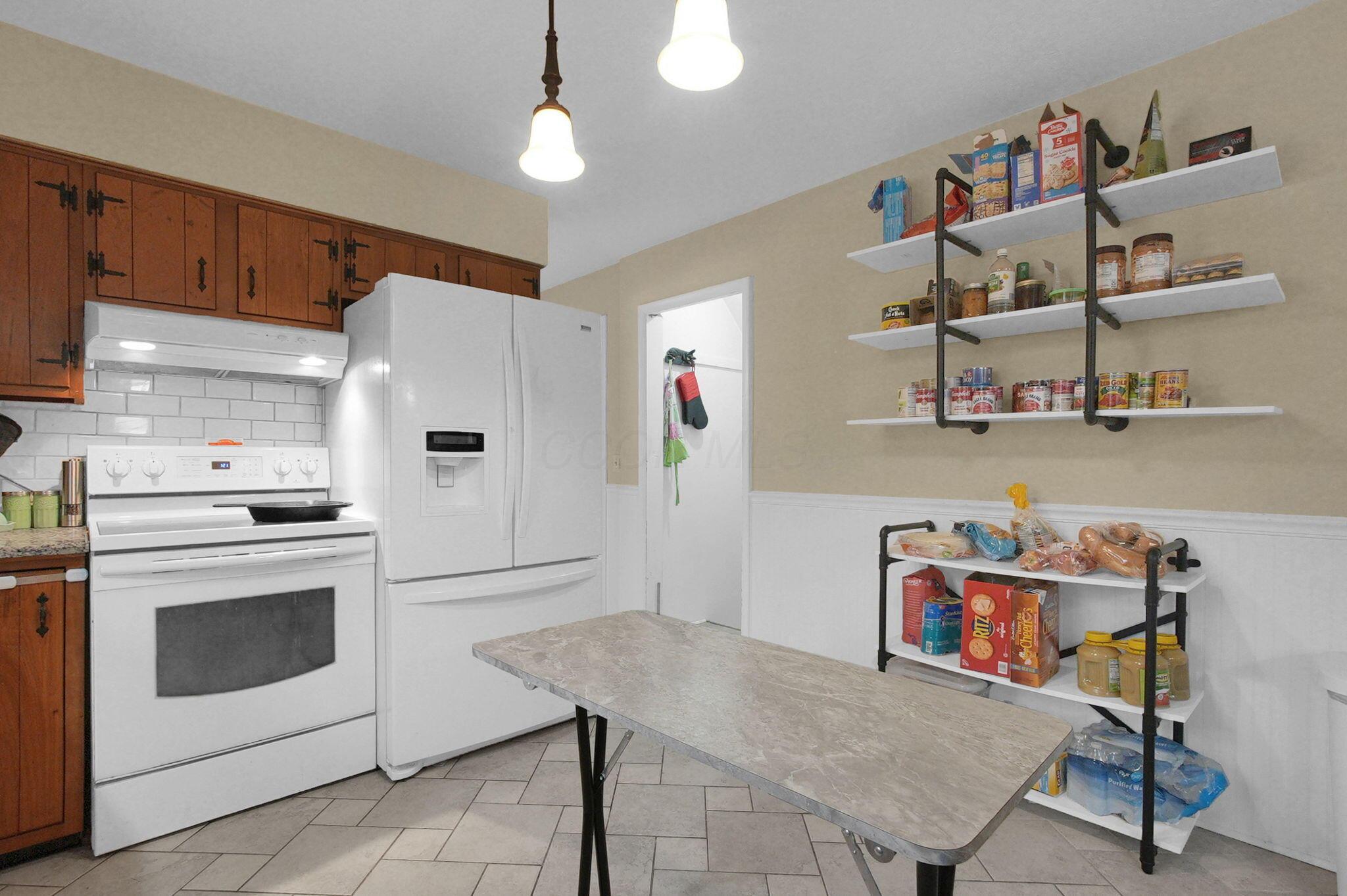1448 West Sparrow Road Springfield, OH 45502 - Photo 11 of 35 Gallery Image 11