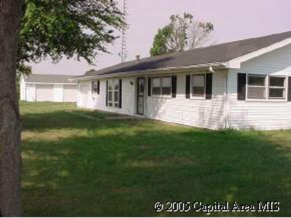 2111 East Strawn Crossing Road Ashland, IL 62612 - Photo 1 of 5