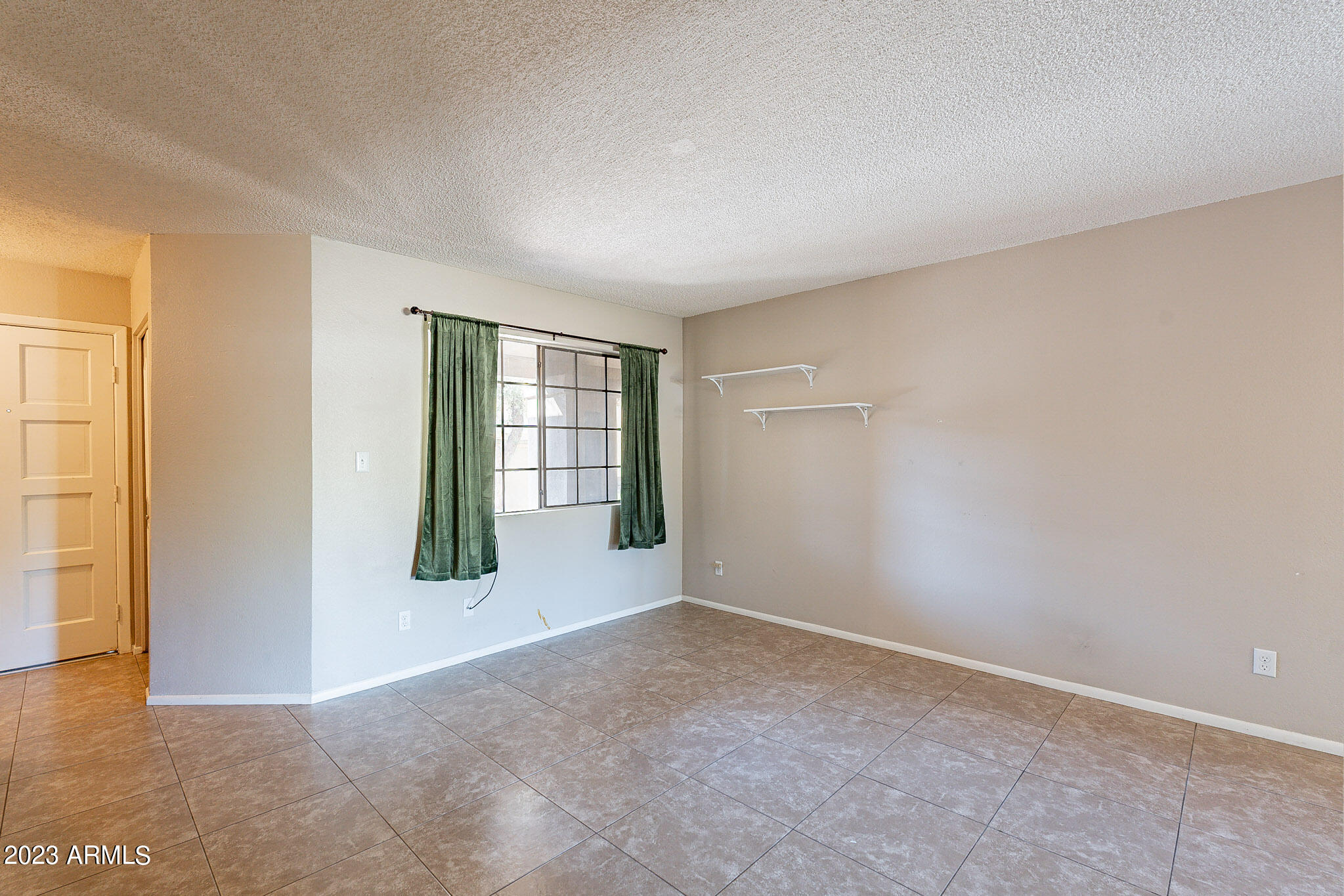 1422 La Jolla Drive Tempe, AZ 85282 - Photo 8 of 22 9-print-La-9