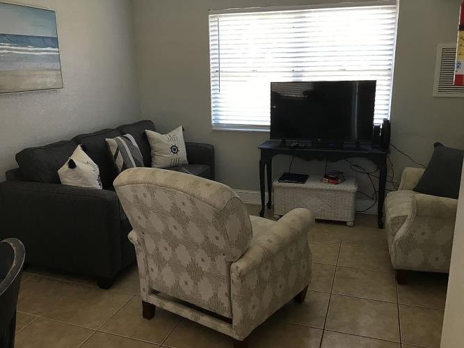 90 144th Avenue, Unit 6 Madeira Beach, FL 33708 - Photo 6 of 12