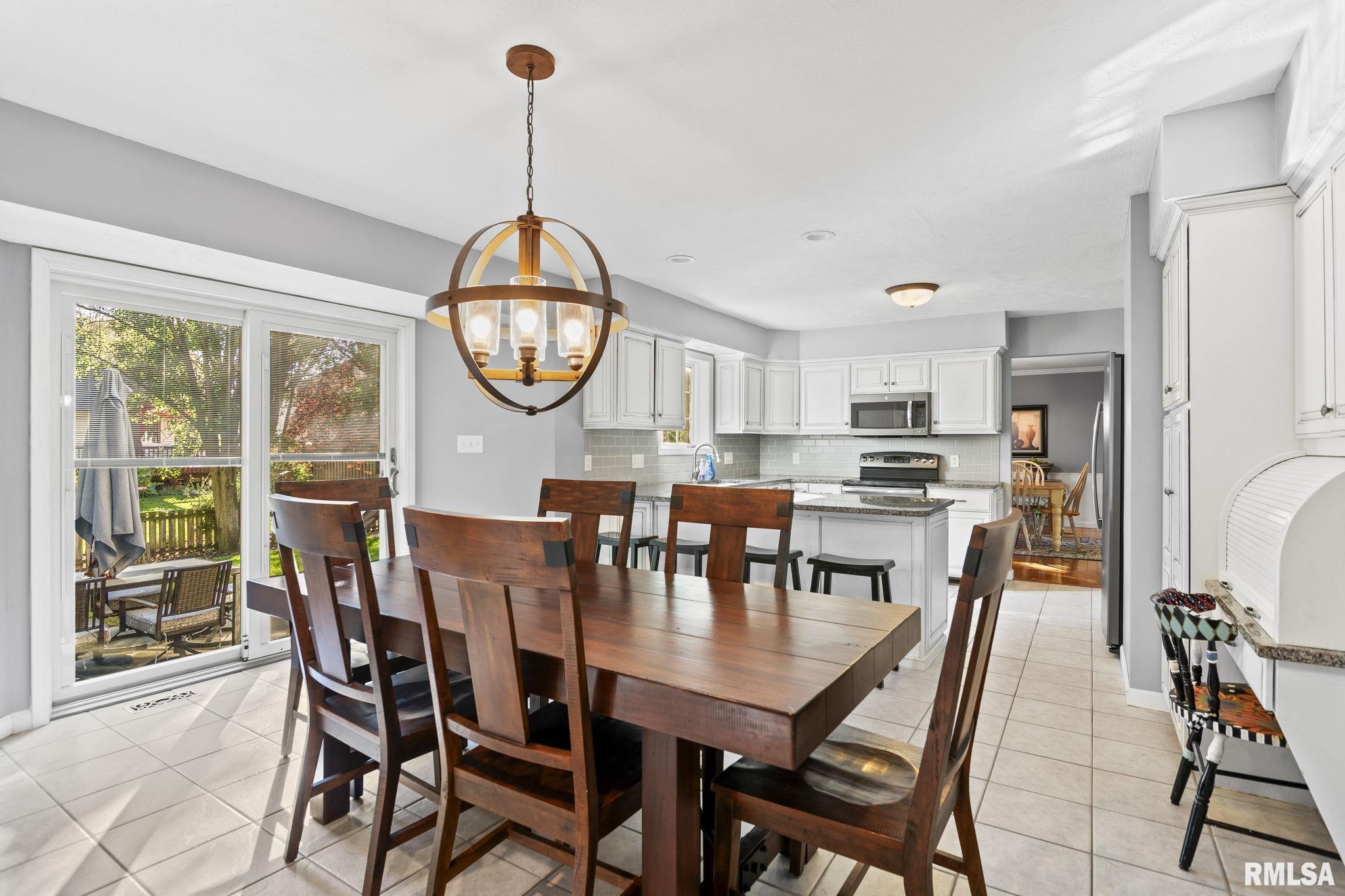 600 Silver Spring Drive Springfield, IL 62702 - Photo 14 of 45