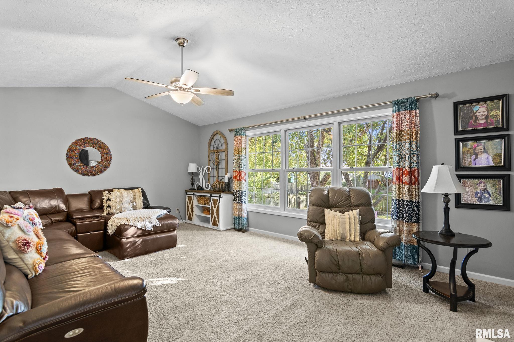 600 Silver Spring Drive Springfield, IL 62702 - Photo 7 of 45