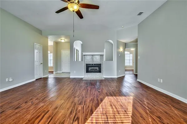 $2,395 | 4424 Maple Shade Avenue, Sachse, TX 75048