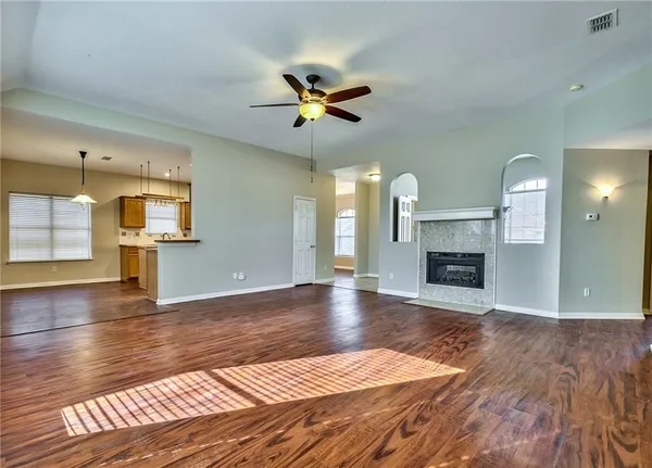 $2,395 | 4424 Maple Shade Avenue, Sachse, TX 75048